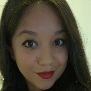 Meet your Posher, Karina